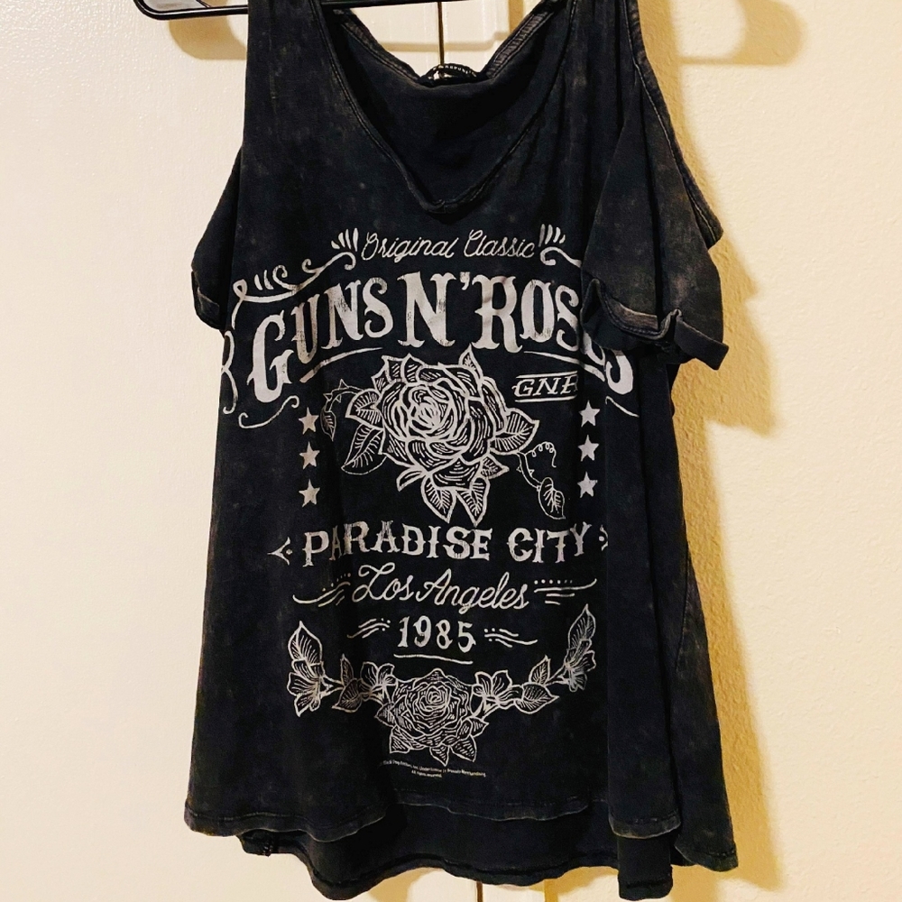 🎸Guns and Roses Top🎸